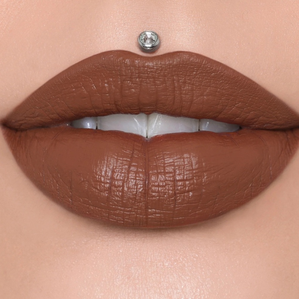 TWO IN STOCK‼️ | JEFFREE STAR VELOUR LIQUID LIPSTICKS (PLASTIC SURGERY)